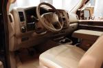 Nissan NV3500 Passenger Van 2012 года